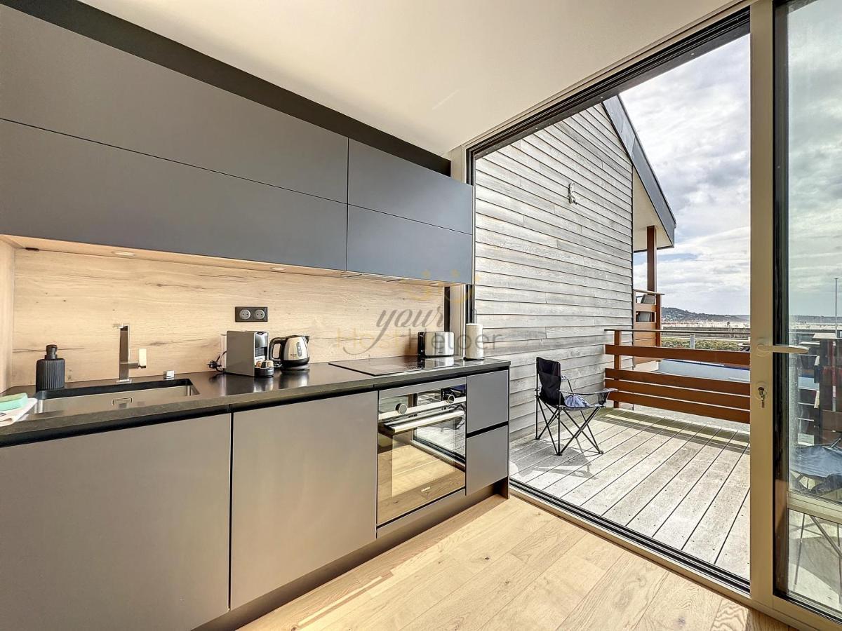 Le Yacht Yourhosthelper Deauville